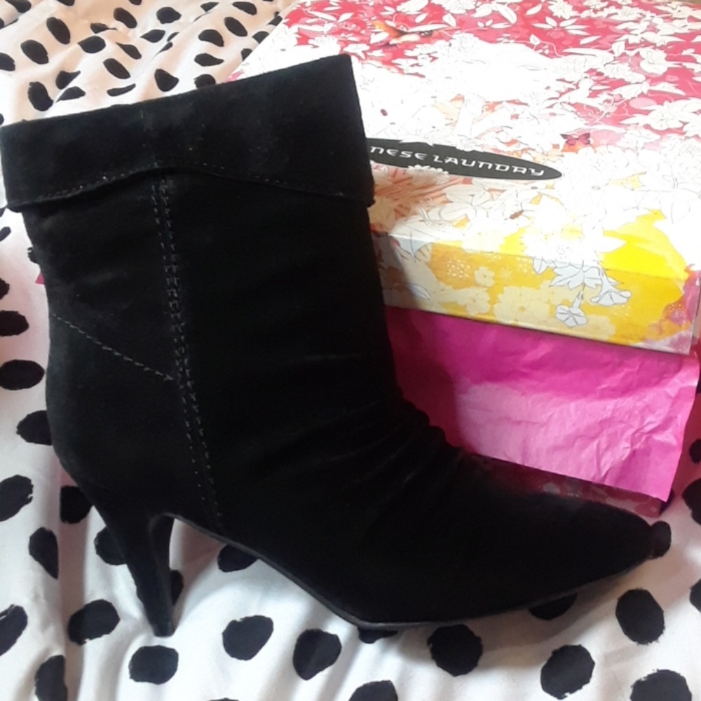 💎NIB💎 Chinese Laundry ankle booties